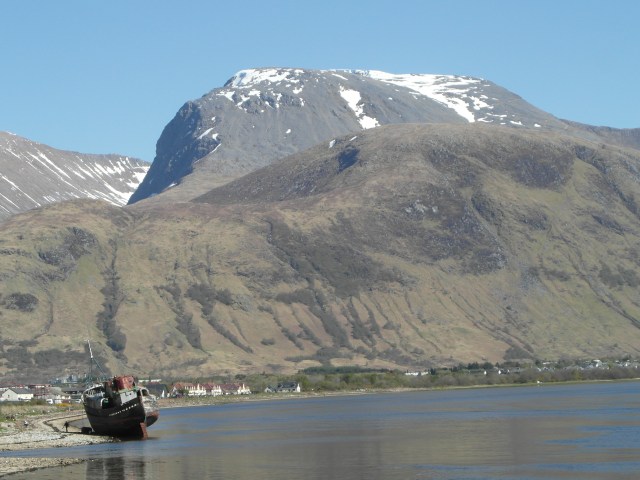 8. Ben Nevis z přístavu Fort William